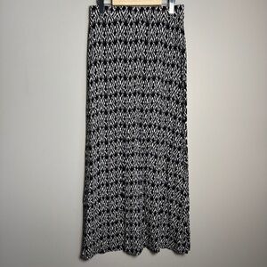 Dalia Women's Small Pull-On Aztec‎ Maxi Skirt Elastic Waist Full Length B & W